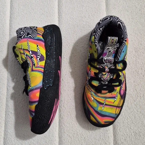 PUMA x LaMelo Ball x Dexter’s Laboratory Collab Kid Shoes 12 C Basketball MB.03 - Picture 5 of 13